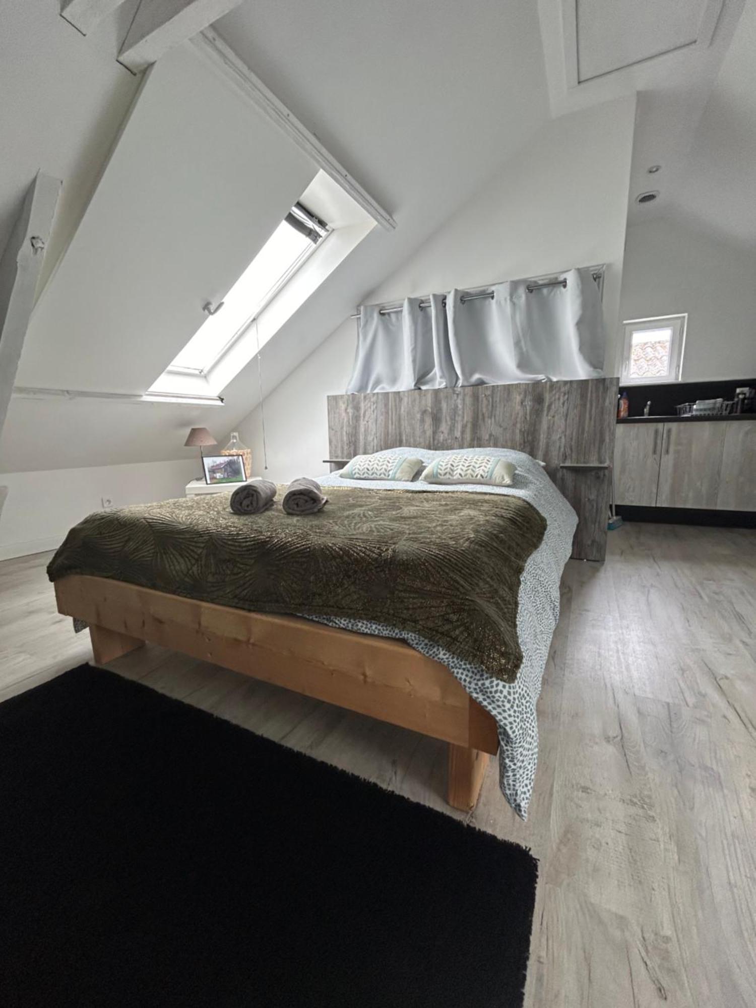 Loft And Spa Les Preaux Ngoại thất bức ảnh
